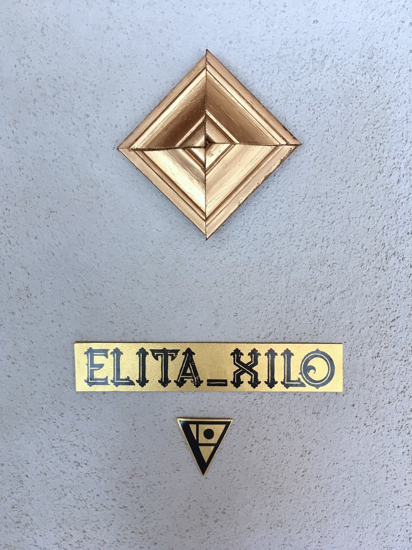 Elita Xilo Portón Rojo